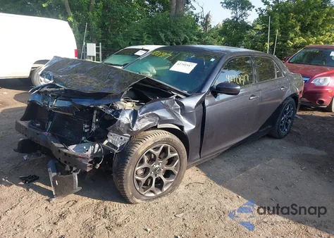 2017 Chrysler 300 300S z USA, uszkodzony, nr VIN 2C3CCAGG8HH637677